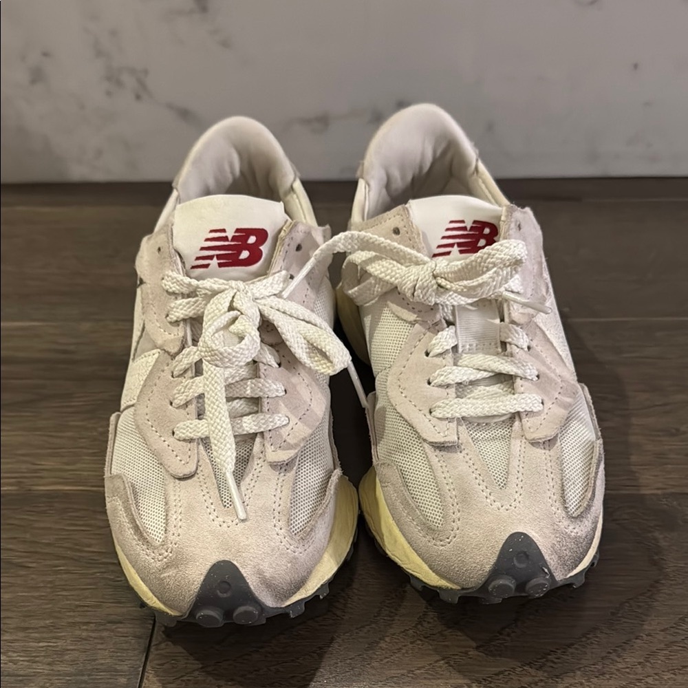 New Balance Women's Beige 327 Sneaker